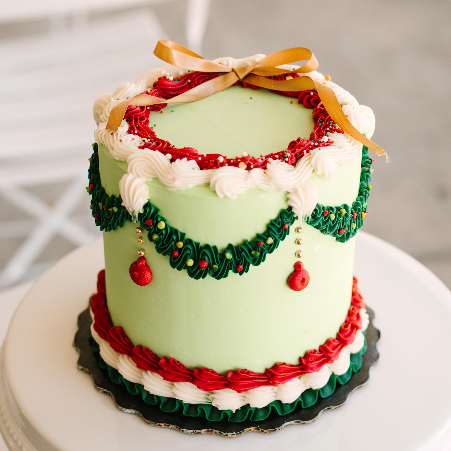 Vintage Christmas • Designer Cake – Butterfly Bakery