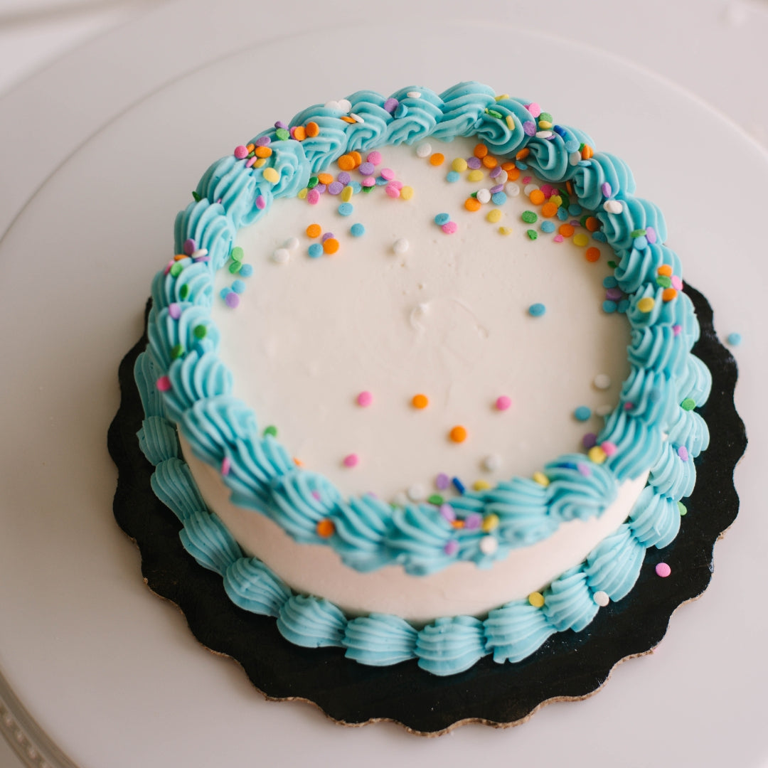 Simple Piping (multiple color options) • Designer Smash Cake