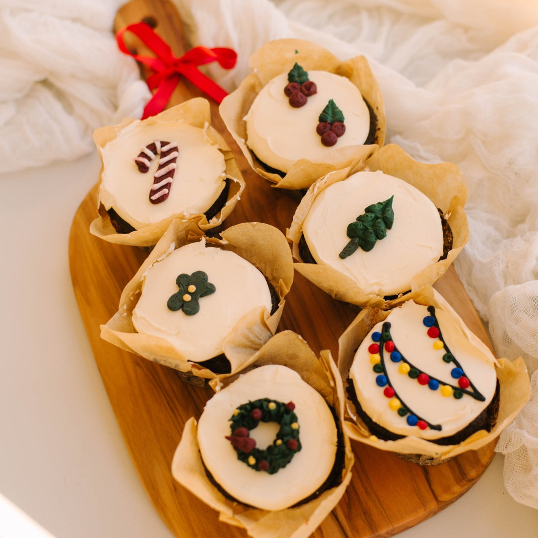 Christmas • Designer Cupcakes