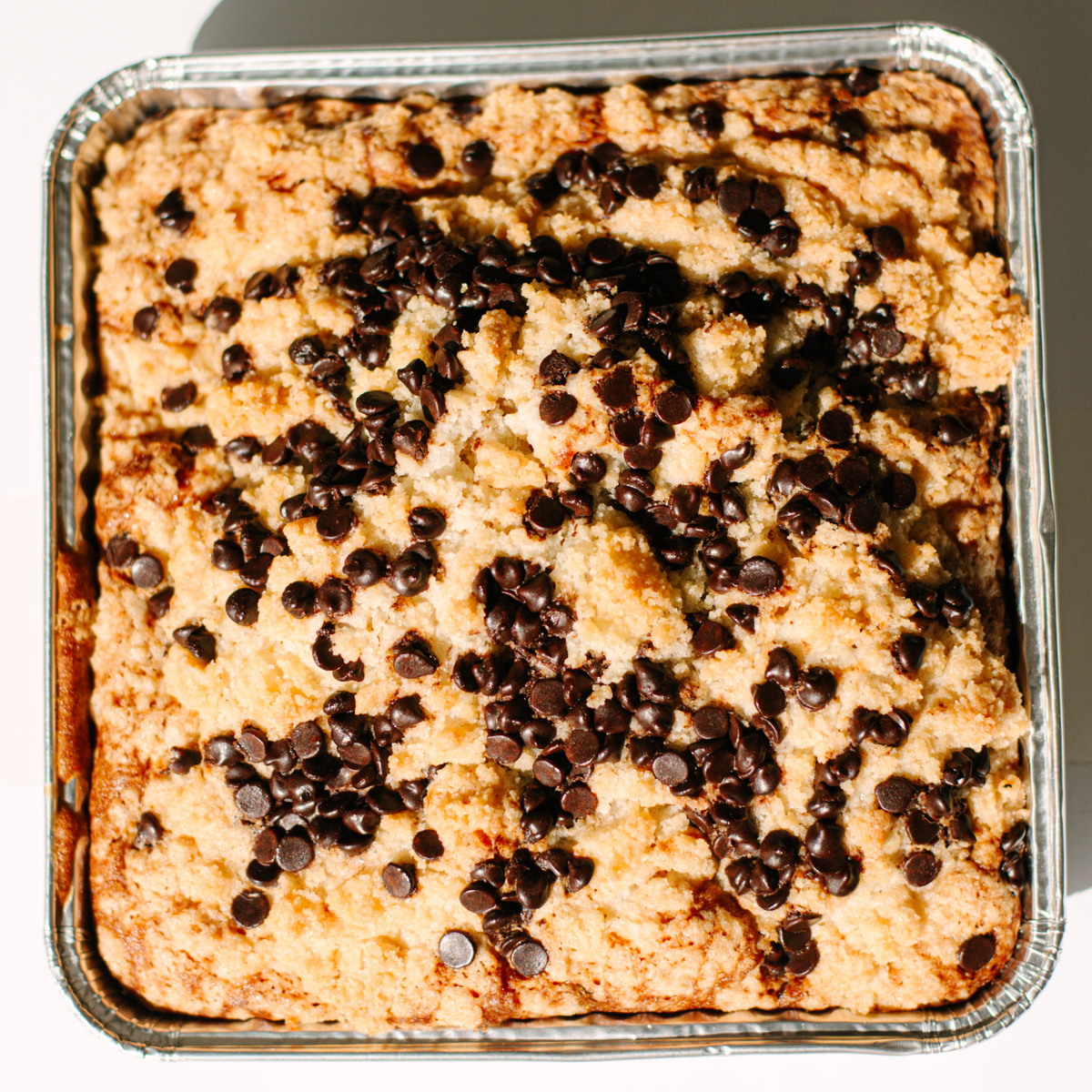 Cinnamon Chocolate Chip Coffee Cake