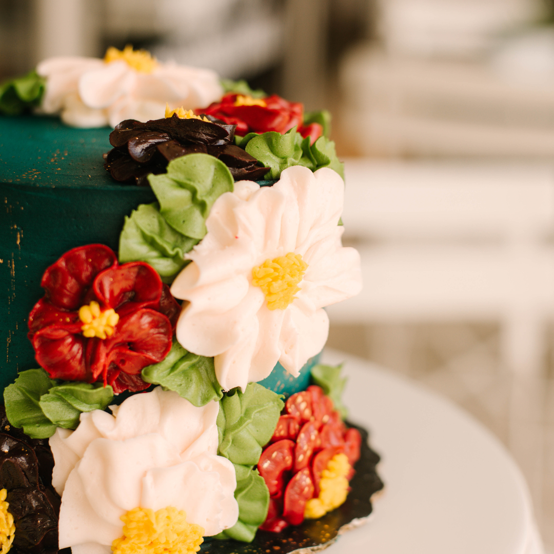 Elegant Emerald • Designer Cake