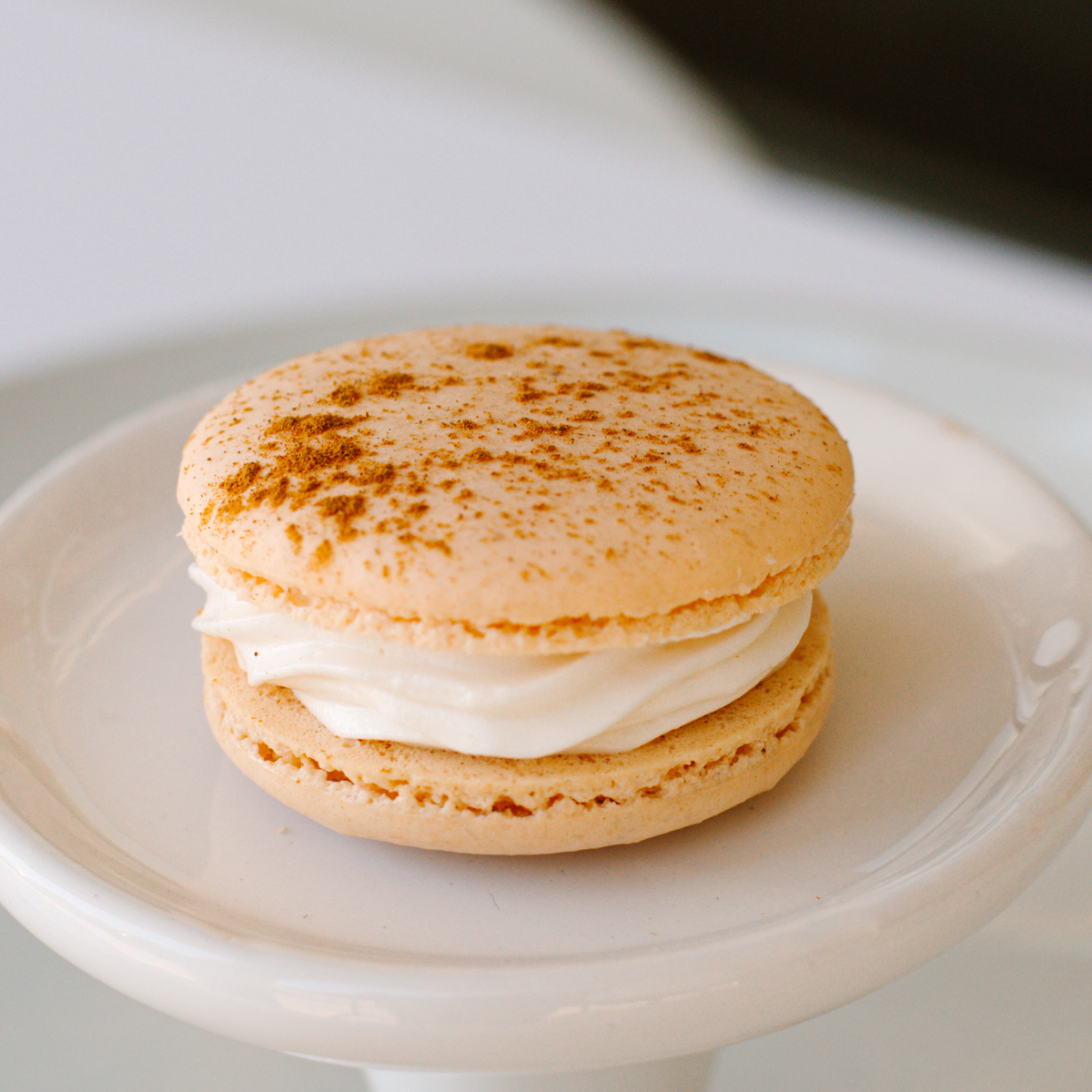 Apple Cider Macaron