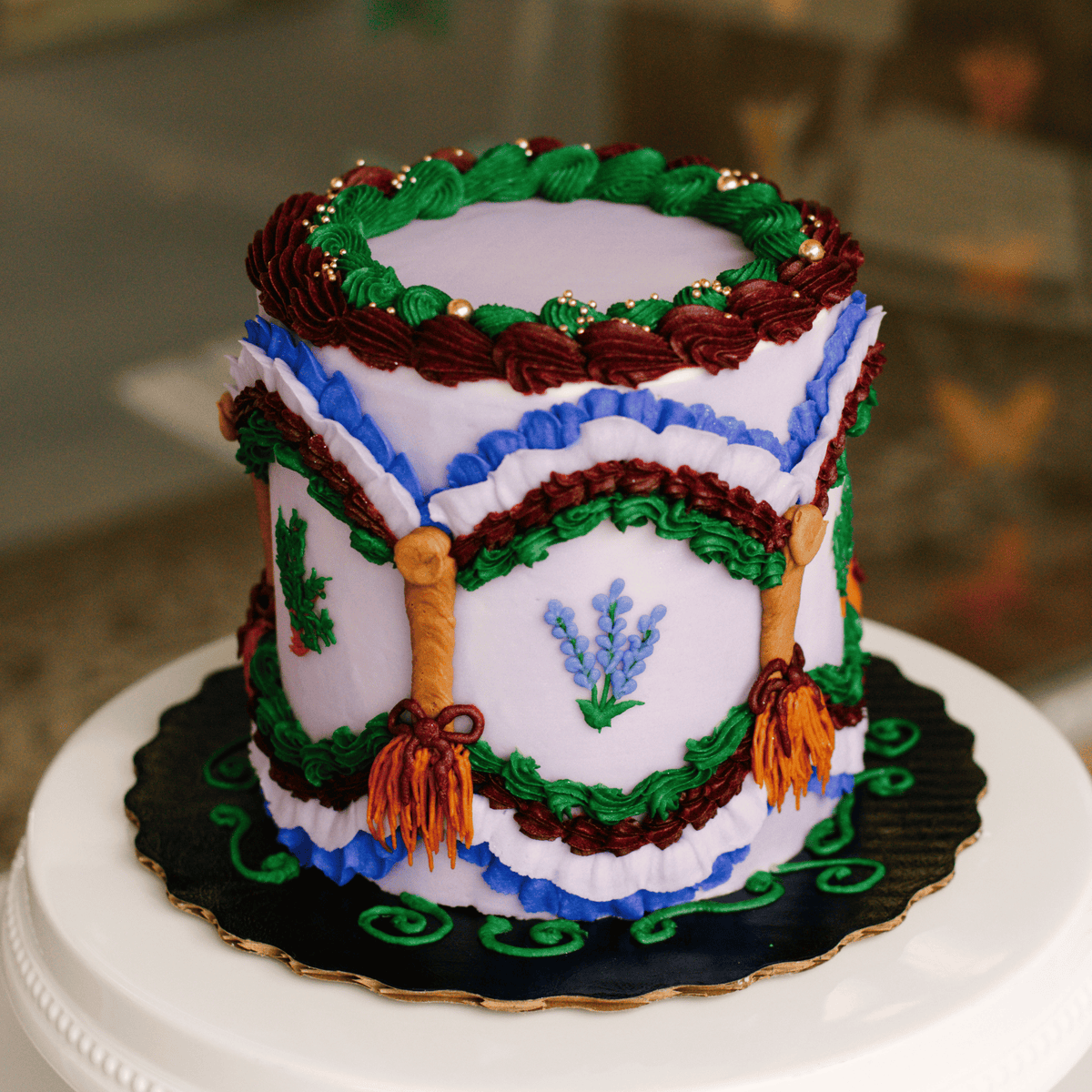 Vintage Witch's Broom • Designer Cake