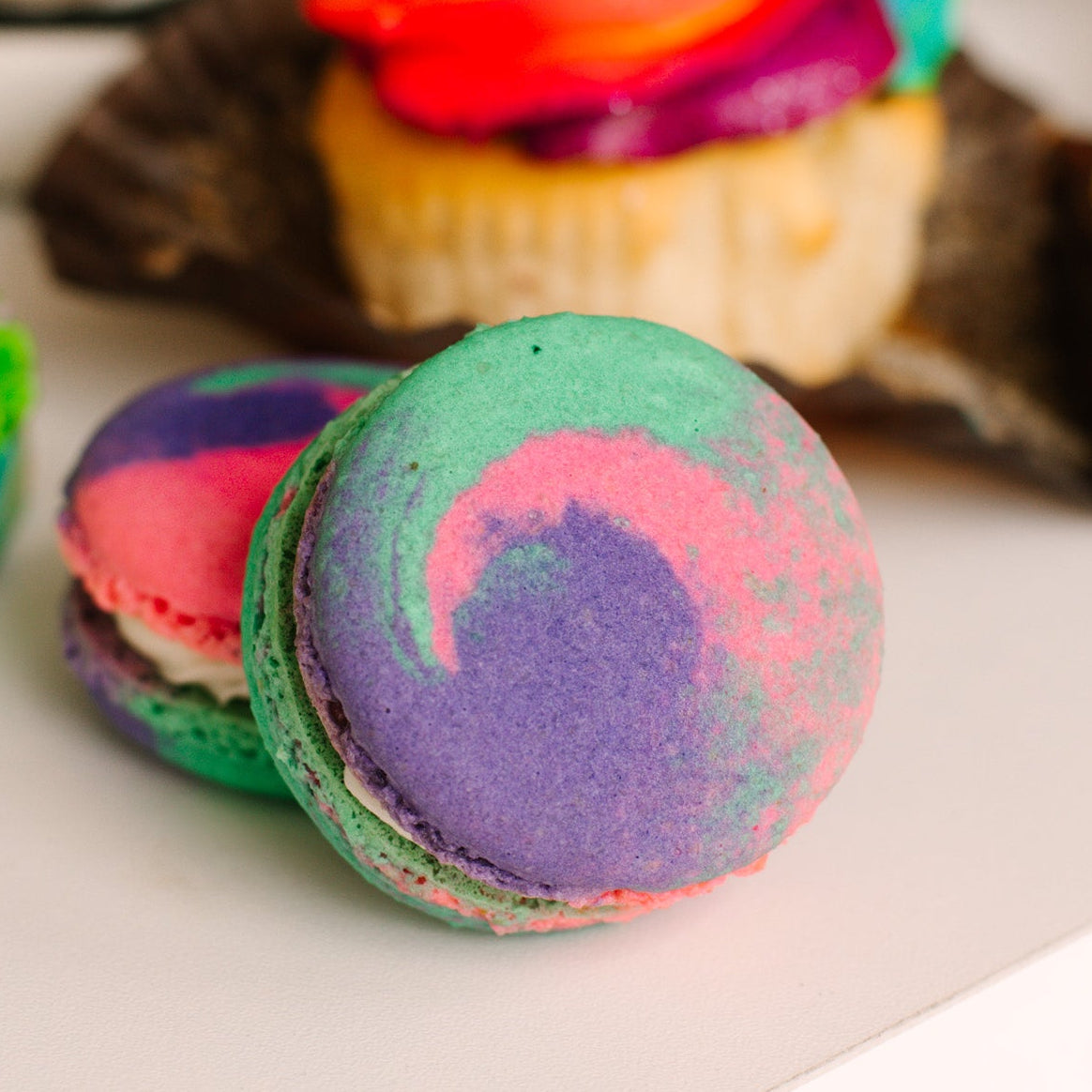 90s Swirl Macaron • 90s Nostalgia
