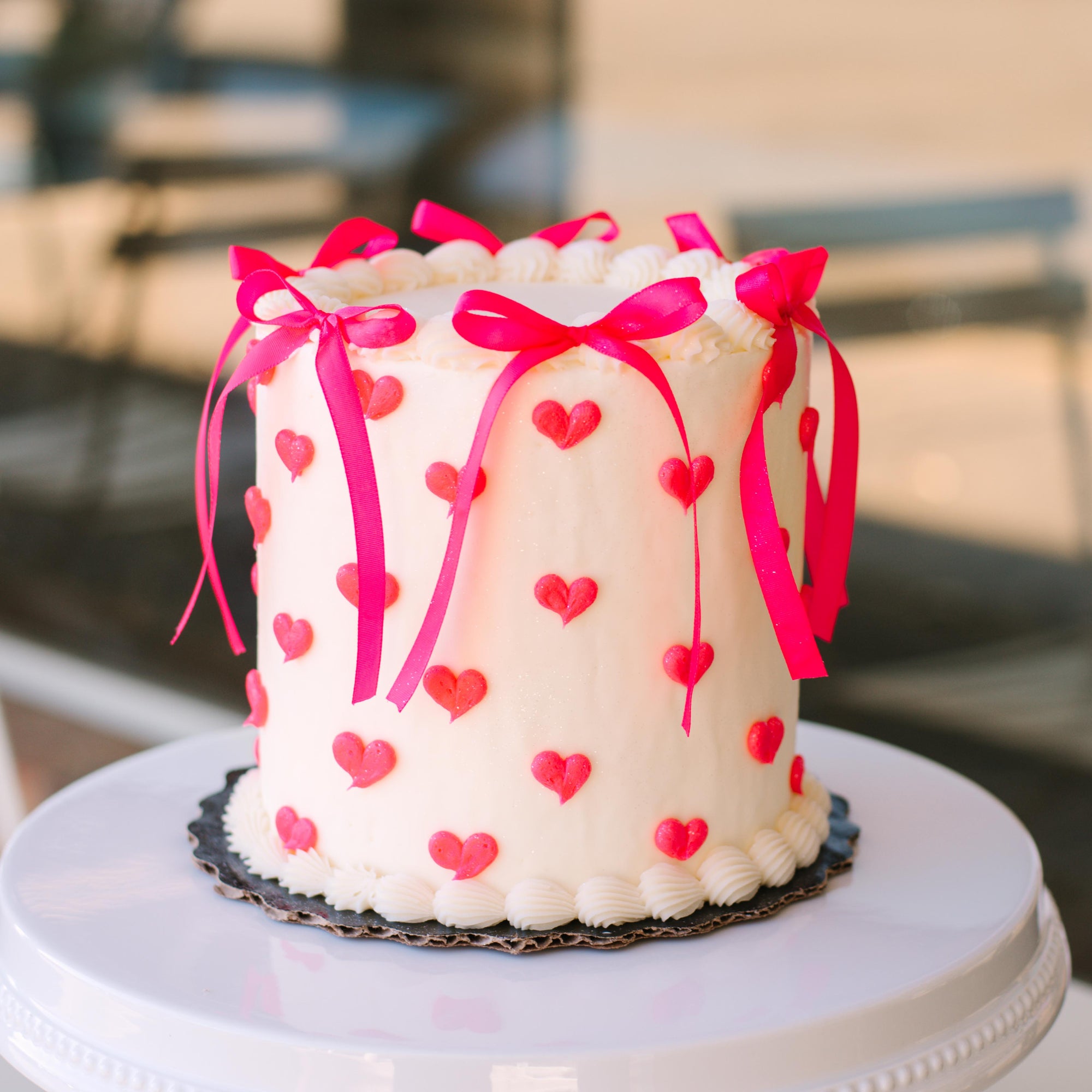 Minimalist Heart Bows • Designer Cake