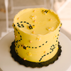 Buzzing Bee • Designer Cake