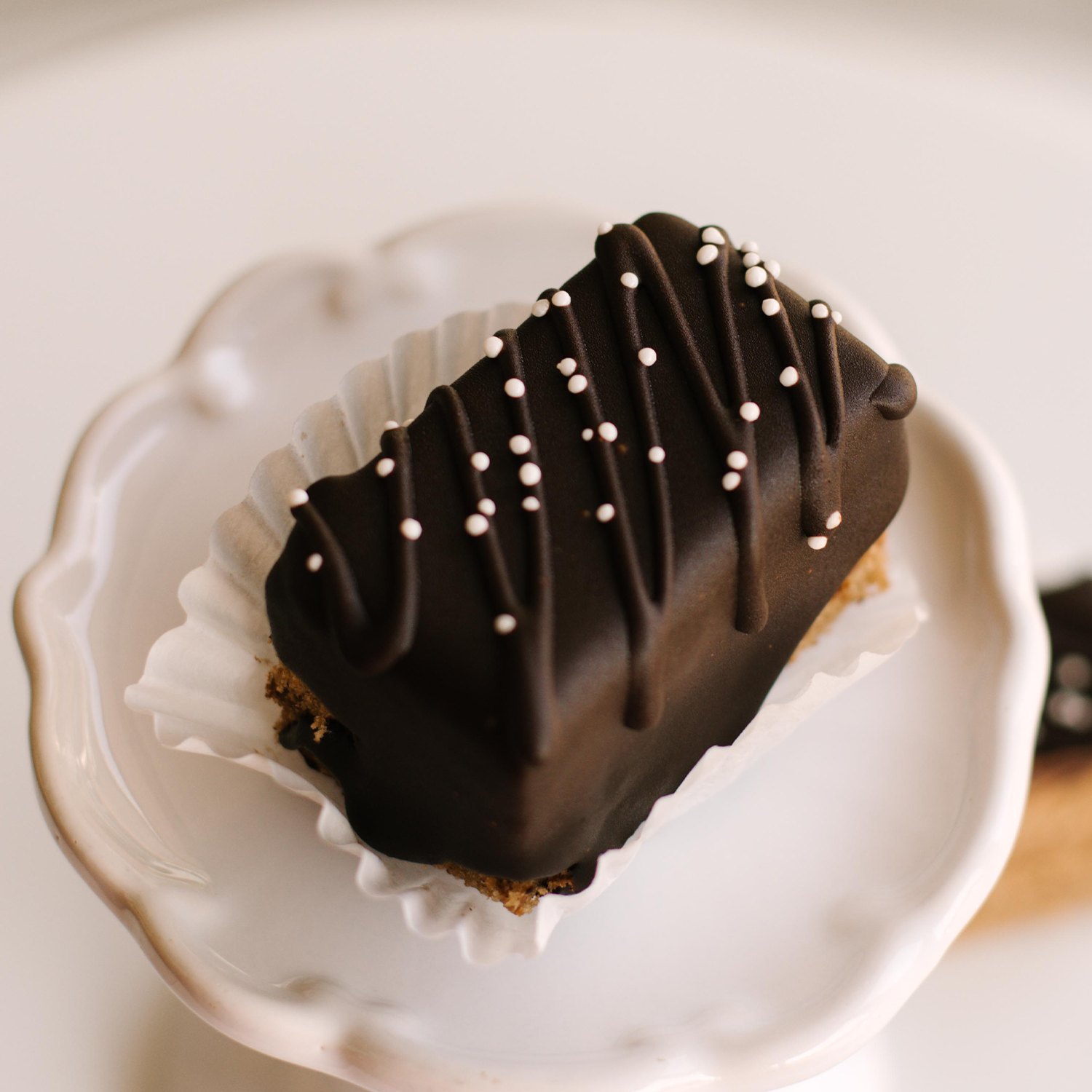 Chocolate Petit Four