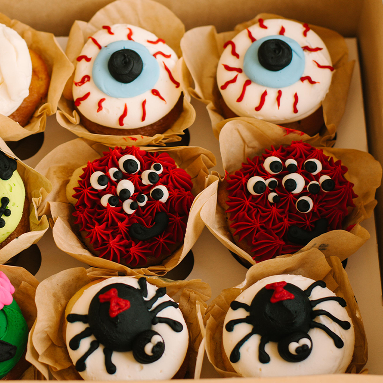 Eye Spy-der • Designer Cupcakes