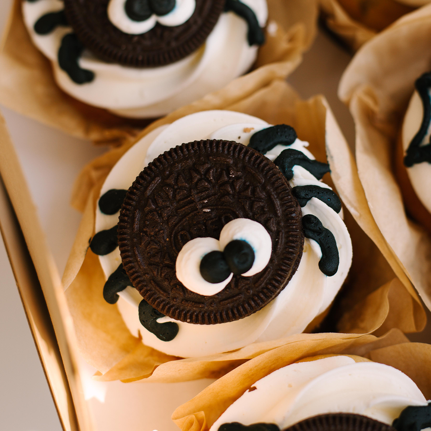Cookies 'N' Scream • Designer Cupcakes