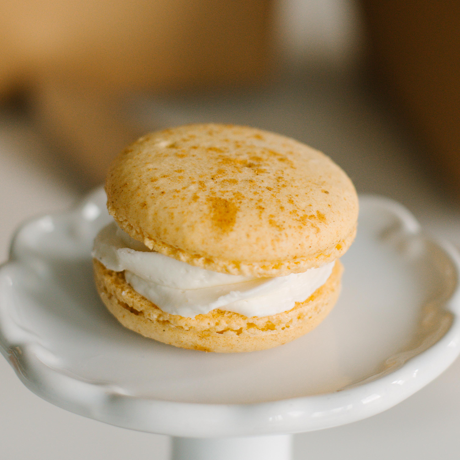 Apple Pie Macaron