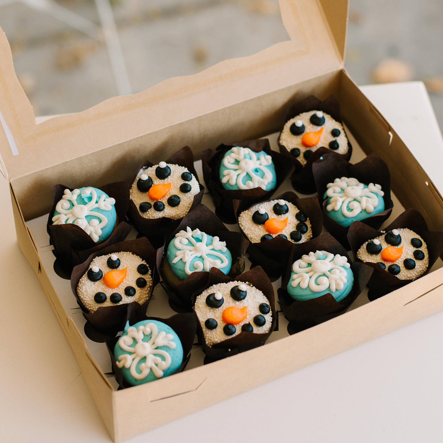Snowmen Mini Cupcakes