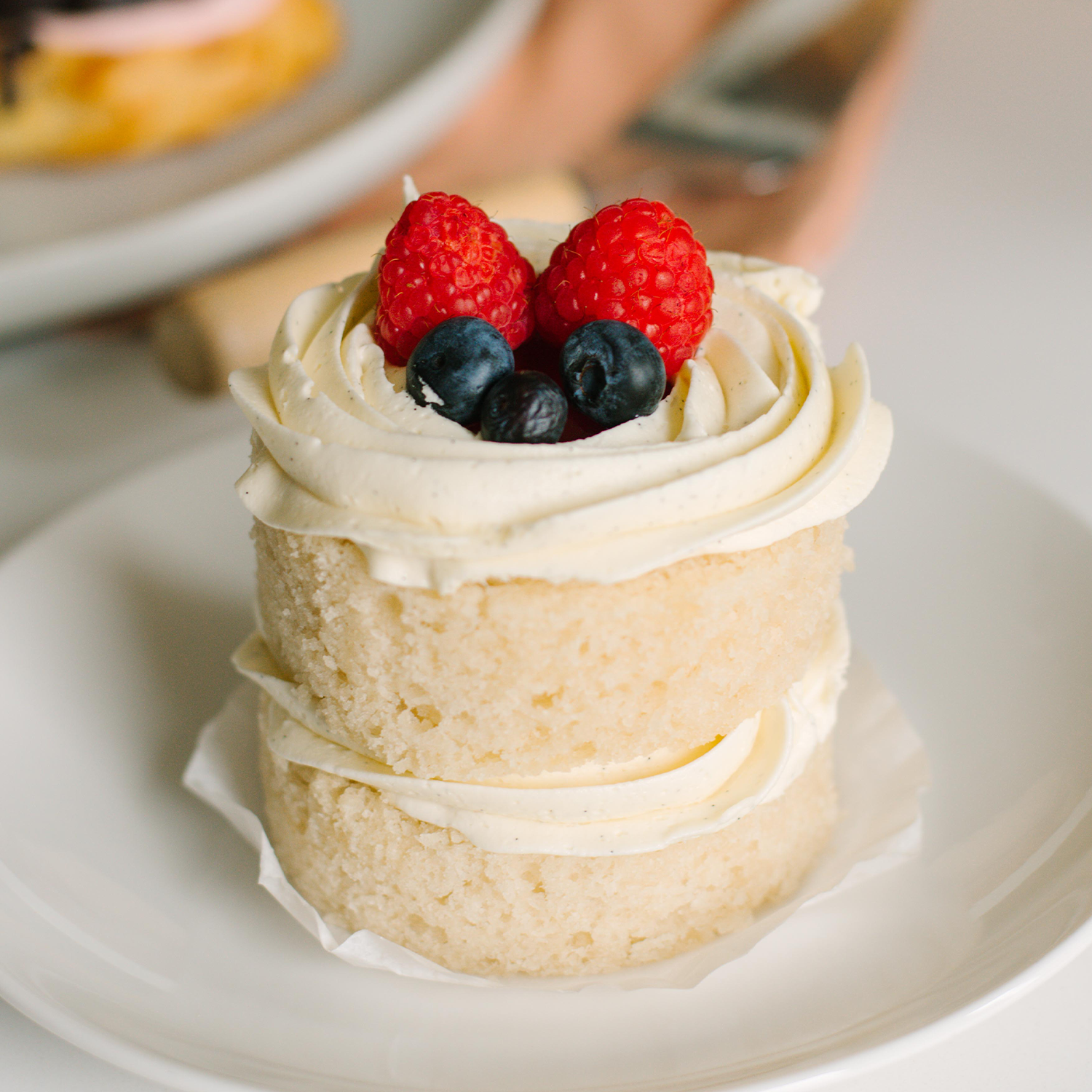 Fresh Fruit Tea Cake