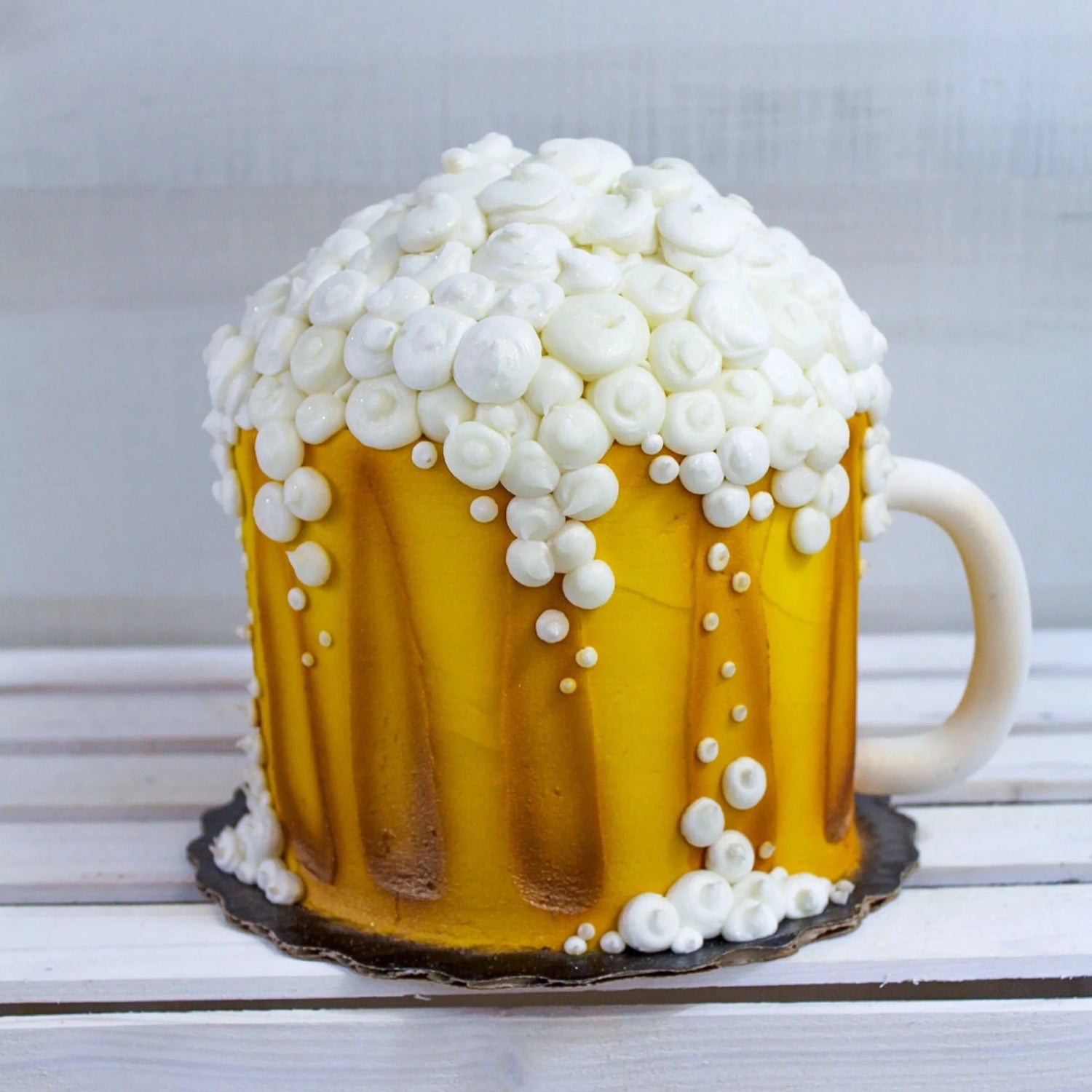 Beer Mug • Designer Cake