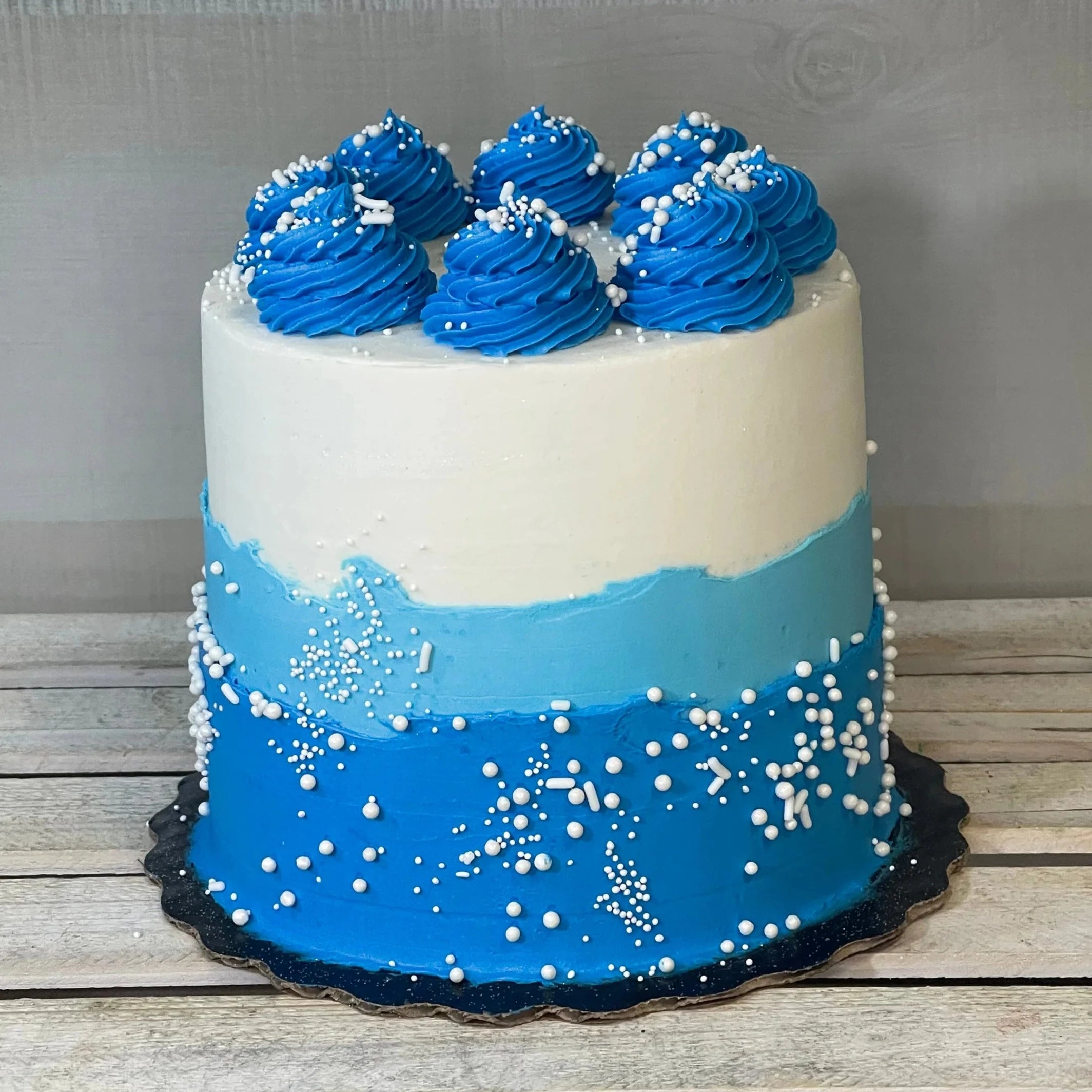 Cake Designs In Blue Royal Blue Fresh Roses Drips Cake