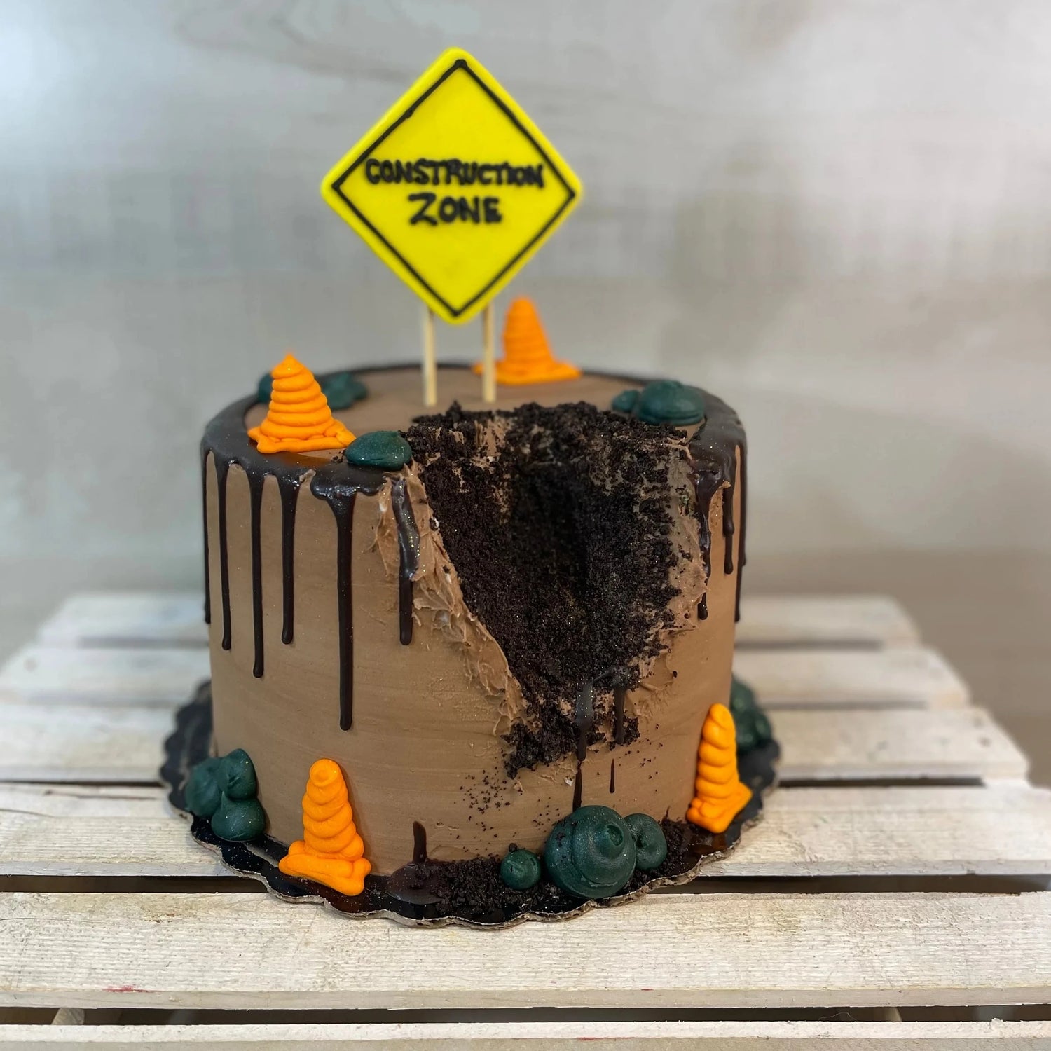 Construction • Designer Cake