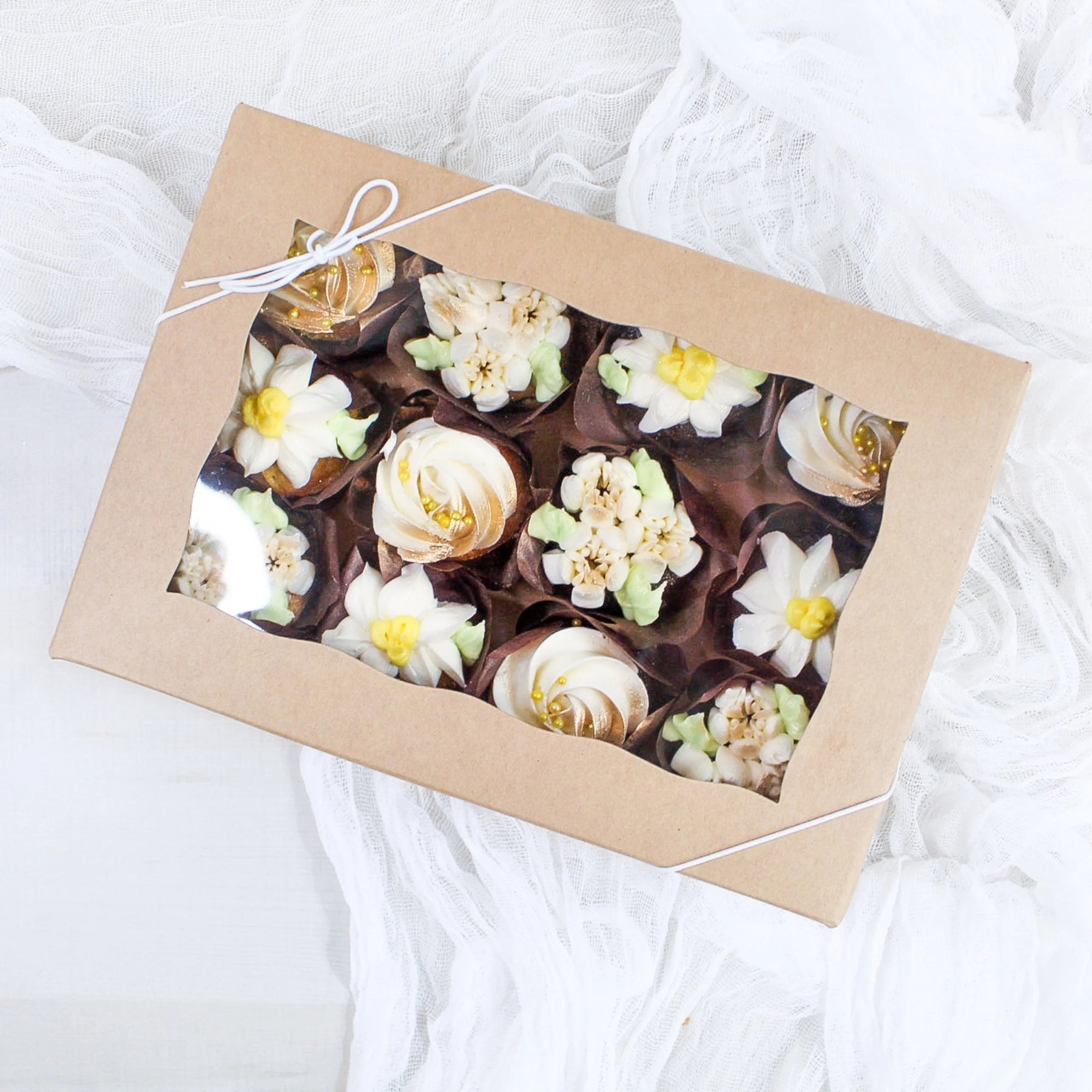 Elegant Floral Mini Cupcakes