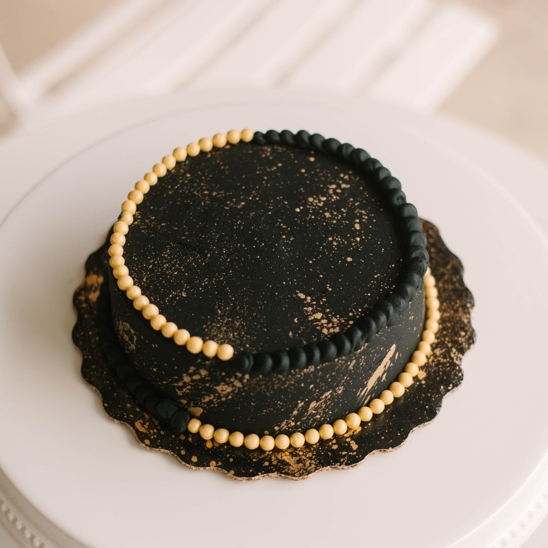 Emerald & Gold with Pearls • Designer Smash Cake