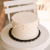 Simple Pearls • Designer Cake