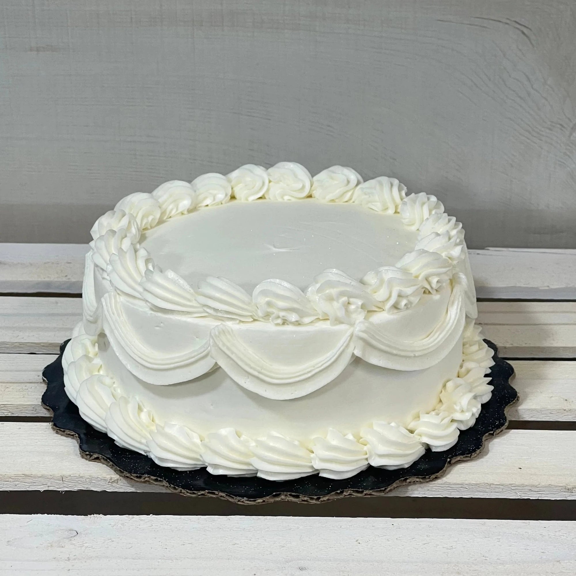 White Vintage • Designer Smash Cake